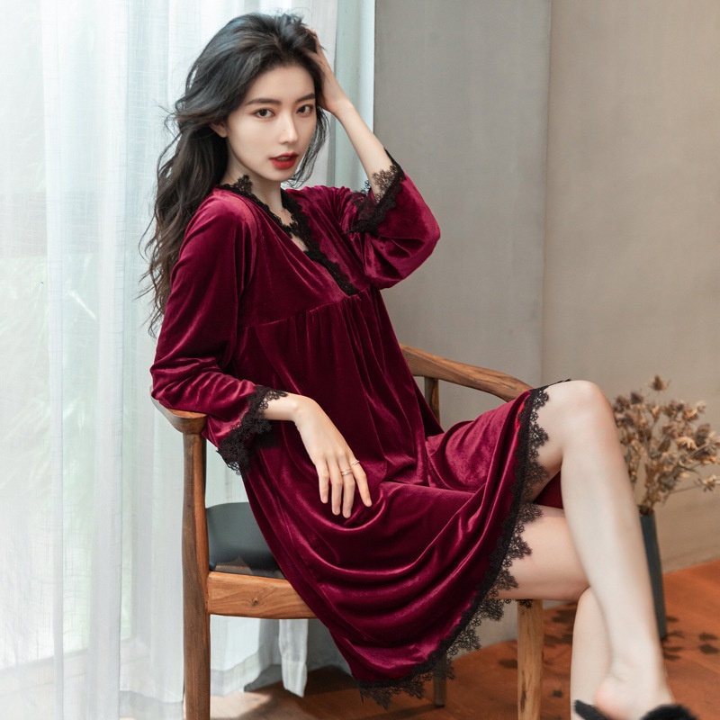 Đầm Ngủ Tay Dài Cổ Chữ V Phối Ren Quyến Rũ Cho Nữ
