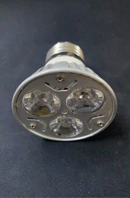 Bóng đèn chén led 3W đuôi E27 - đuôi ghim  màu trắng - màu vàng