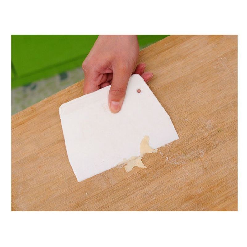 Dao cắt bột vét bột làm bánh bằng nhựa