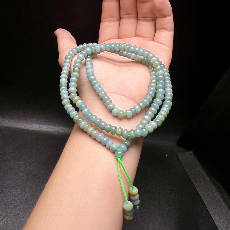 Vòng lam ngọc bánh xe