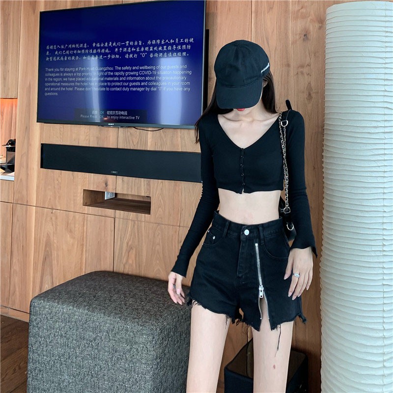 QUẦN SHORT JEANS NGẮN KHÓA KÉO NỮ DẠO PHỐ ULZZANG