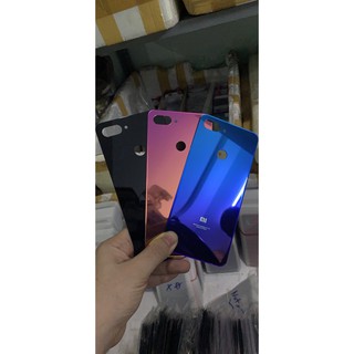 nắp lưng mi 8 lite