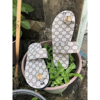 sandal chíp chíp ( dép xỏ ngón gg vàng nhám )