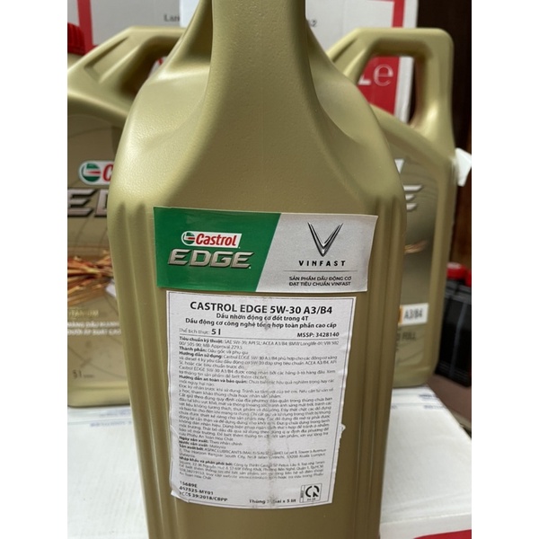 Dầu nhớt Castrol Edge titanium FST 5w30 dành cho ô tô