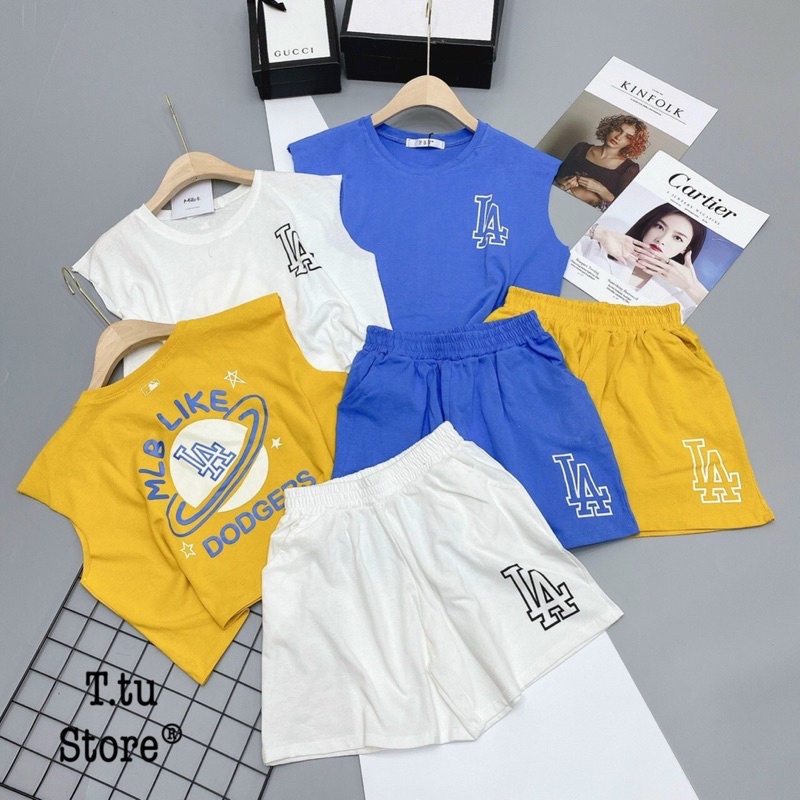 bộ đùi xát nách chữ La dán croptop