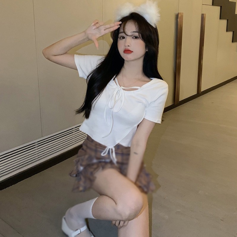 Áo Thun Crop Top Tay Ngắn Màu Trắng Thiết Kế Quyến Rũ Thời Trang Mùa Hè