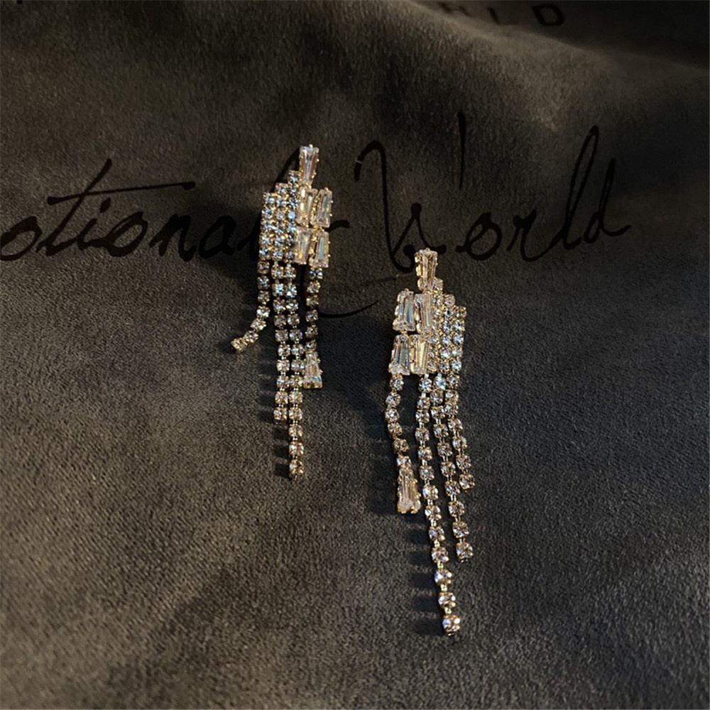 Bông Tai Mạ Bạc Dáng Dài Đính Đá Thanh Lịch Cho Nữ