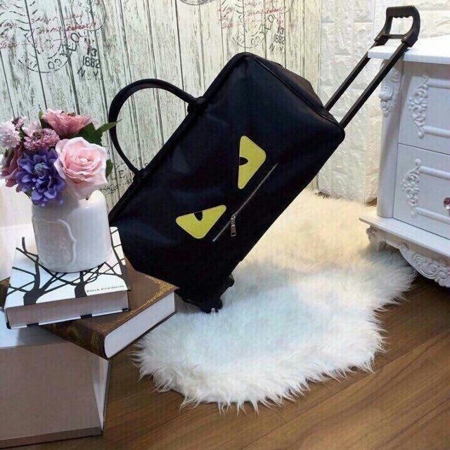TÚI DU LỊCH CÓ TAY KÉO