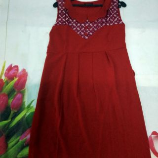 Váy bầu thu đông. Ngân