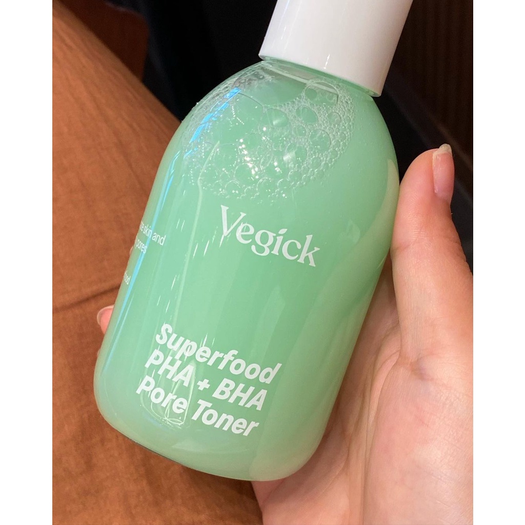 Nước Cân Bằng Thuần Chay Cải Thiện Lỗ Chân Lông Vegick Superfood PHA + BHA Pore Toner 210ml
