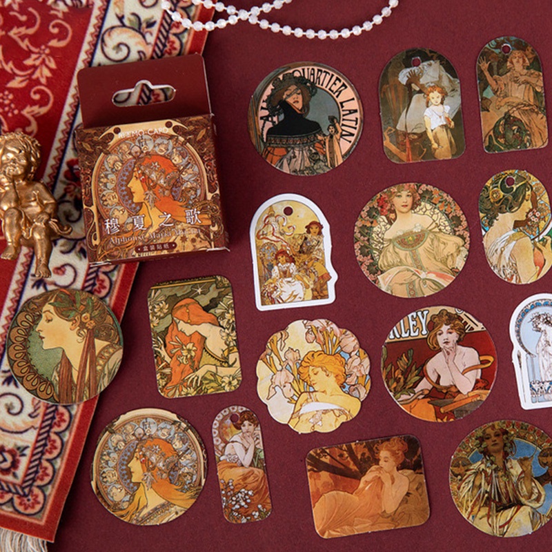 Hộp 46 Miếng Dán Hình Nhân Vật Hoạt Hình Trang Trí