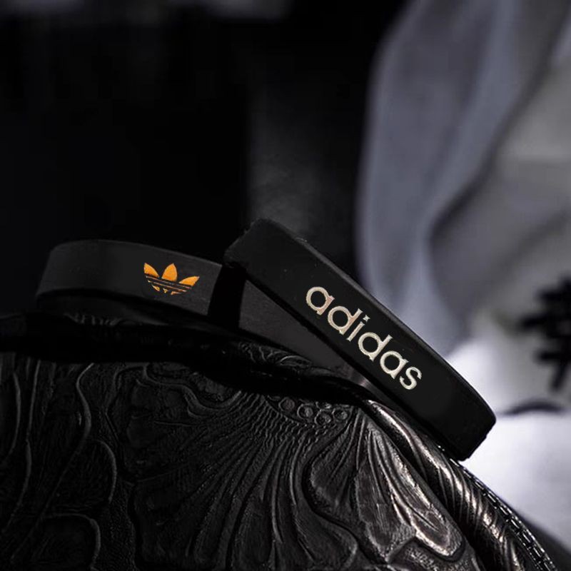 Vòng Đeo Tay Thể Thao Adidas Cho Nam