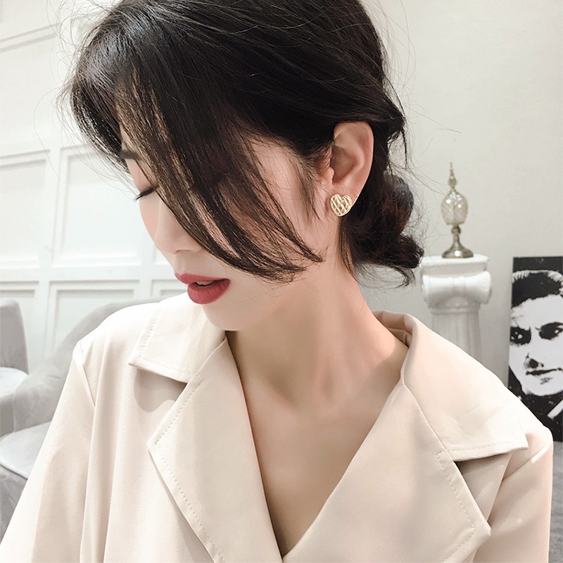 Bông Tai Mạ Bạc 925 Hình Trái Tim Đính Ngọc Trai Sang Trọng Phong Cách Hàn Quốc Cho Nữ