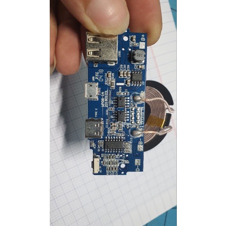 mạch sạc không dây từ tính cho điện thoại 10w cổng đầu vào typec ,micro