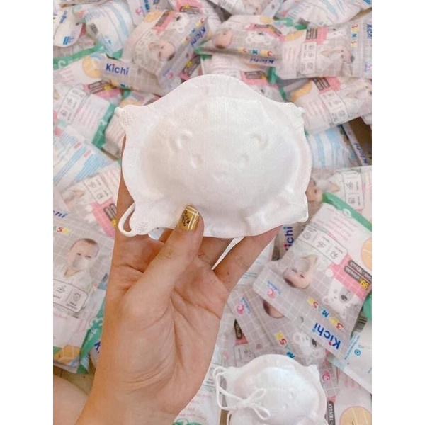 Set 3 khẩu trang gấu Kichi cho bé, có nút điều chỉnh