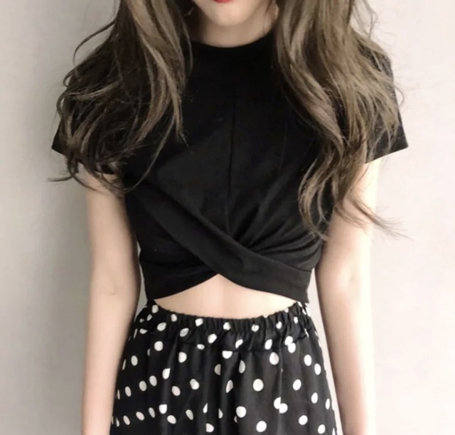 ÁO CROPTOP CHÉO BỤNG TRƠN