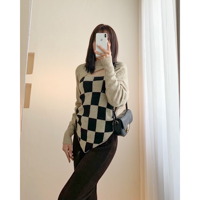 Set áo cardigan kèm áo dây bản caro 097