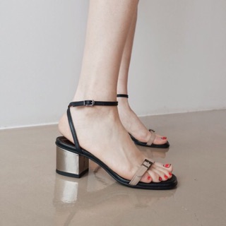 Sandal