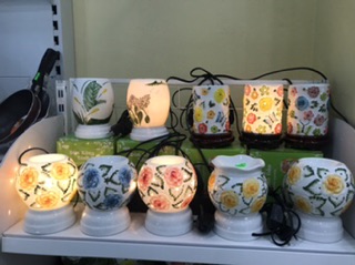 Đèn xông tinh dầu