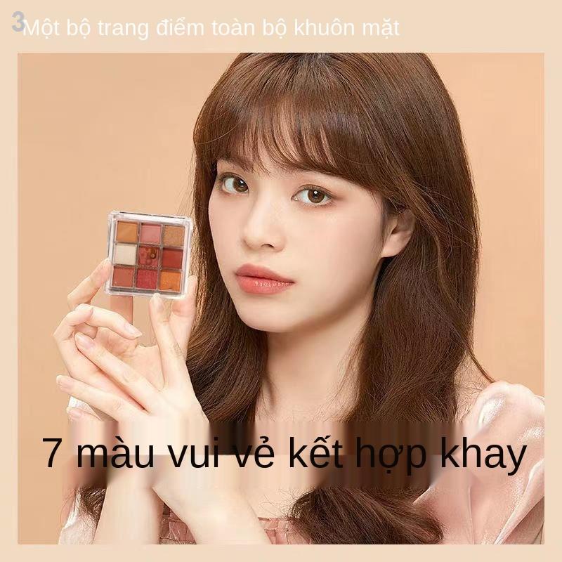 ۩℗₪Blossoming cùng một bảng phấn mắt 7 màu vui tươi kết hợp trang điểm má hồng độ bóng cao sửa chữa mờ bữa tiệc sinh viê | BigBuy360 - bigbuy360.vn