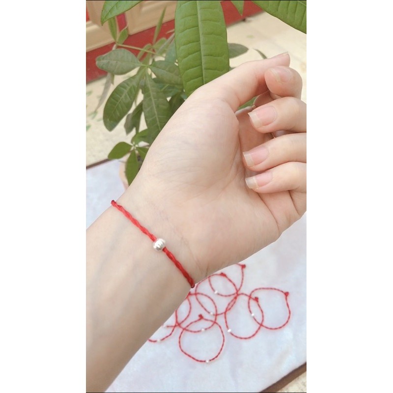 vòng tay chỉ đỏ Vòng tay chỉ đỏ mix Bi bạc 925 may mắn | BigBuy360 - bigbuy360.vn