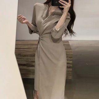 Đầm sơ mi thắt eo