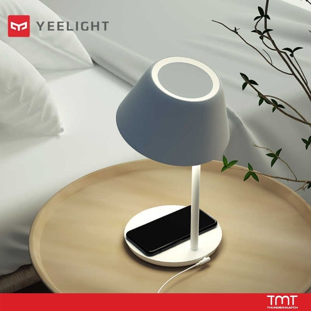 Đèn ngủ để bàn Yeelight Staria Bedside Lamp Pro - Đế có sạc không dây chuẩn Qi, tương thích Google, HomeKit