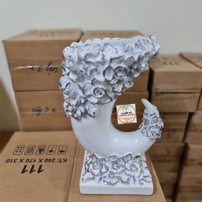 Bình hoa composite BAO BỂ VỠ dáng ngà voi (Màu Trắng ) cao 40cm