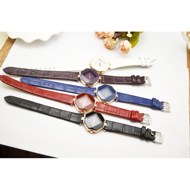 [Mã FAMAYFA2 giảm 10K đơn 50K] [CỰC HOT] ĐỒNG HỒ NỮ DÂY DA LỤC GIÁC 8 CẠNH RẤT ĐẸP | BigBuy360 - bigbuy360.vn