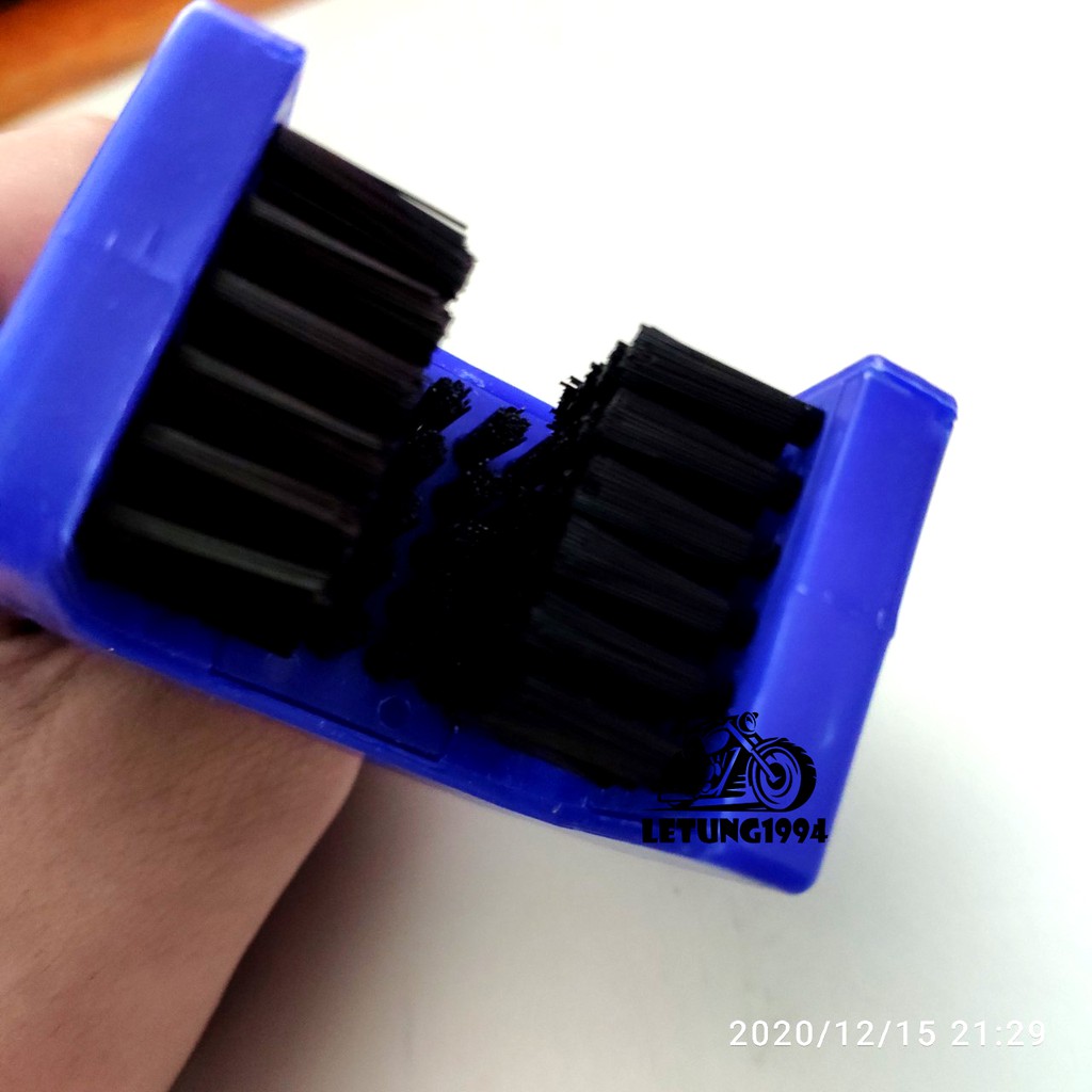 Bàn chải vệ sinh sên 3D dày dặn - chất lượng cao