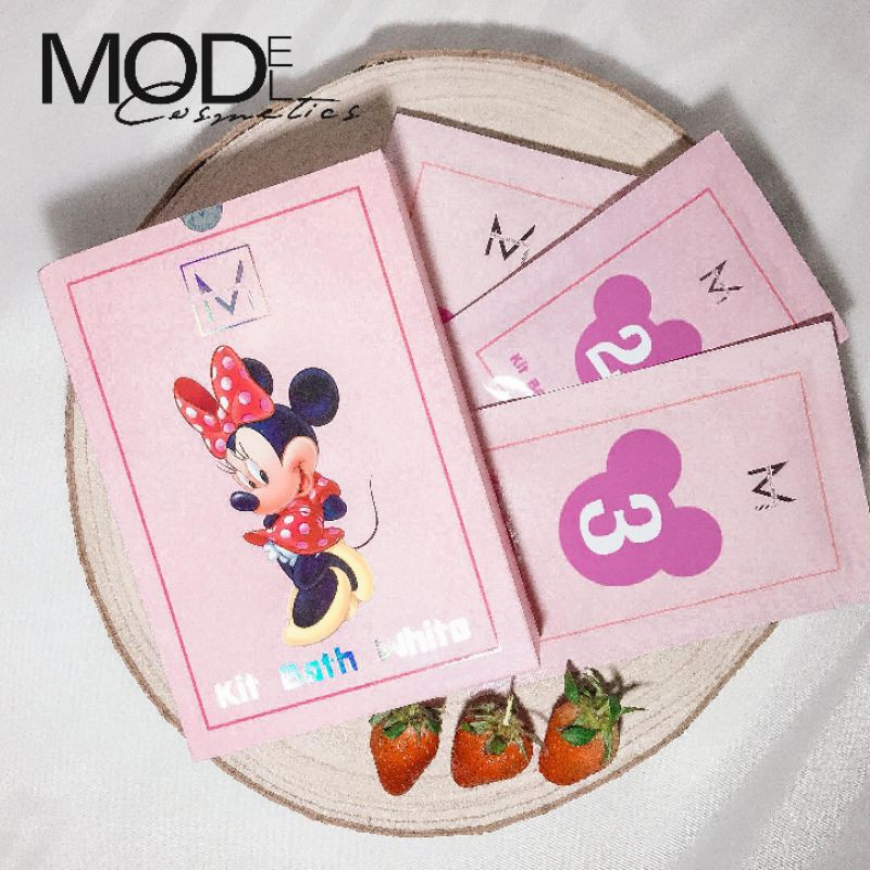 Tắm Trắng MicKey