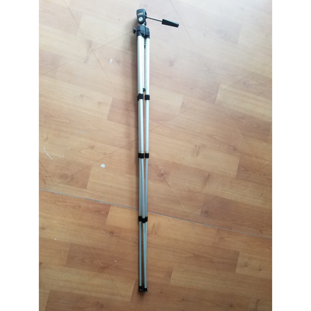 Tripod máy ảnh