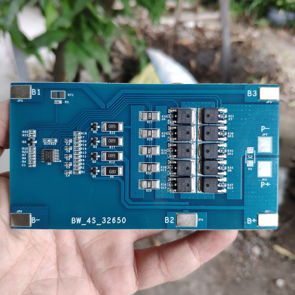 Mạch 4S 12.8V 30A BW bảo vệ pin sắt Li-Fe 3.2V