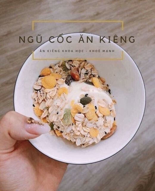 Yến mạch mix hoa quả ăn kiêng giảm cân