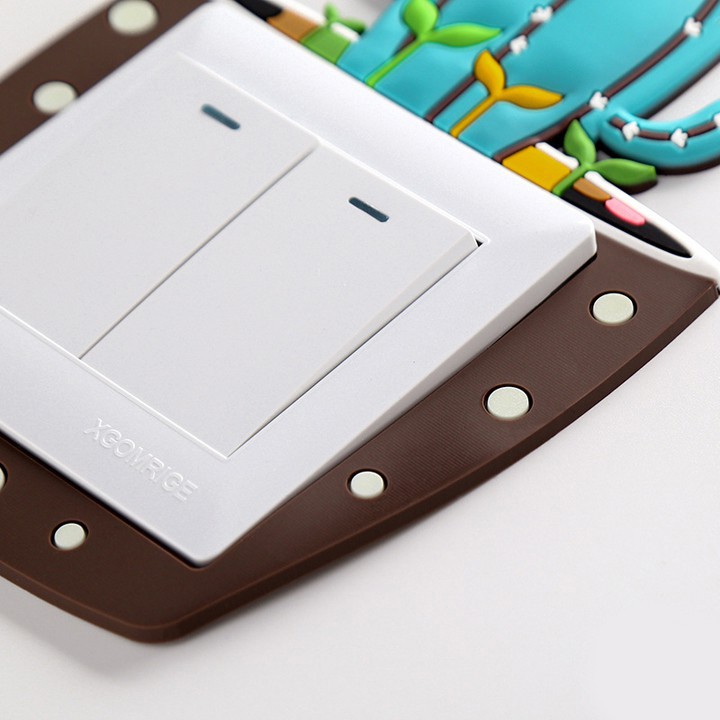 Miếng dán dạ quan trang trí ổ cắm điện trên tường hình chậu xương rồng bằng silicon