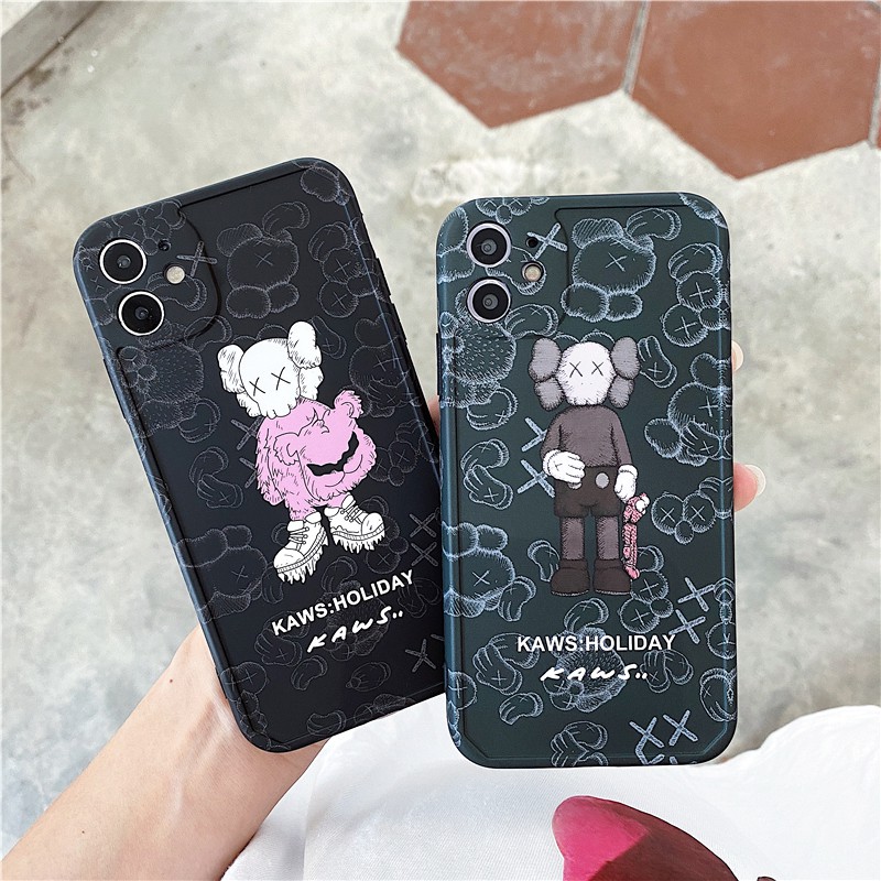 Ốp lưng iphone Kaws Stand IMD dày dặn viền nổi 5/5s/6/6plus/6s/6splus/7/7plus/8/8plus/x/xr/xs/11/12/pro/max/plus/promax | BigBuy360 - bigbuy360.vn