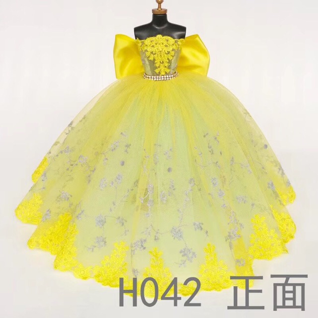 Váy cô dâu hàng may đo thiết kế