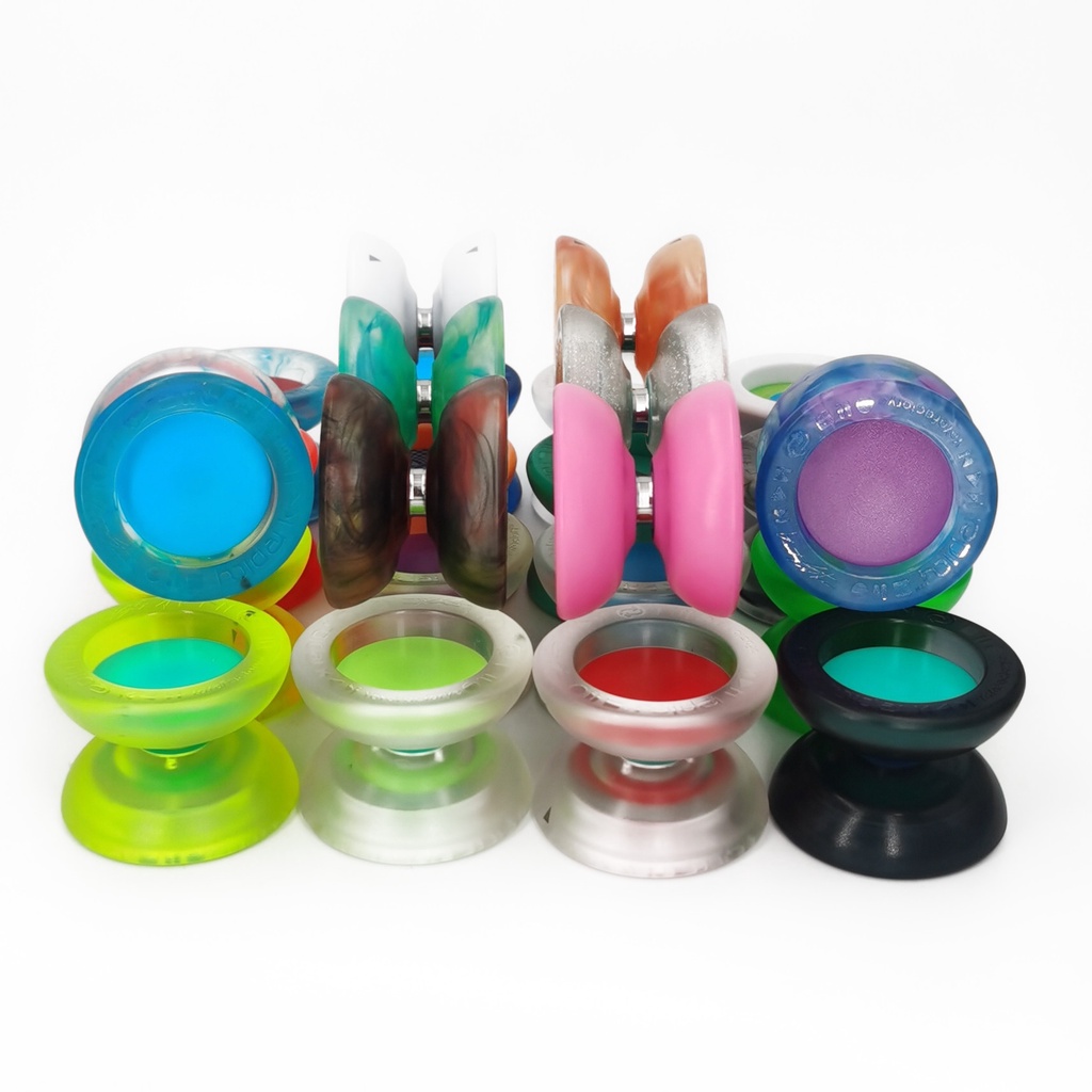 Con Quay Yo-Yo Bằng Nhựa Có Chữ Ký