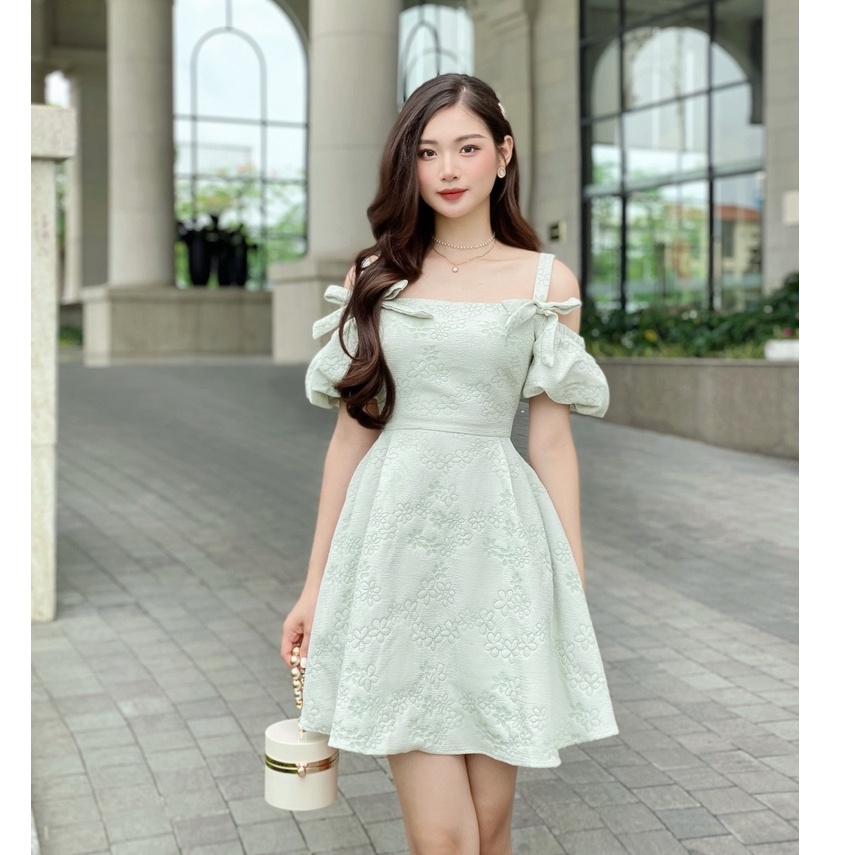 Váy xòe ngang vai Chillgals phong cách tiểu thư dịu dàng vải gấm hàng thiết kế VA-075