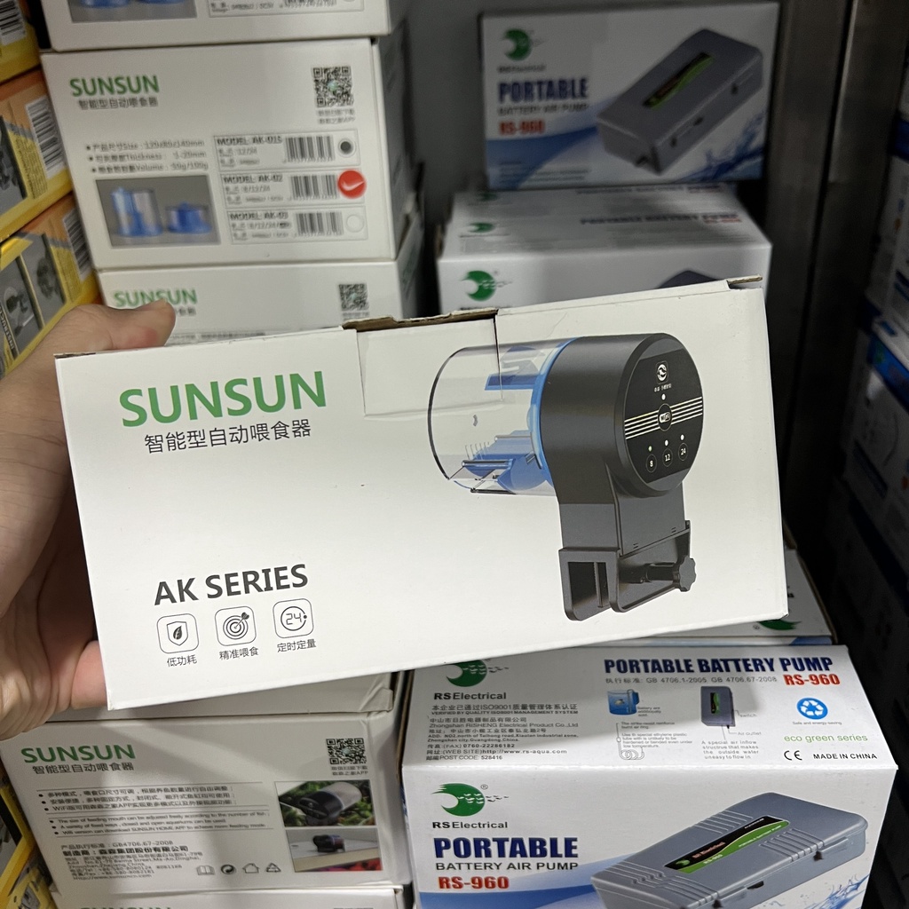 Máy cho cá ăn tự động Sunsun AK-02, AK-01S (tặng kèm 2 viên pin AA)