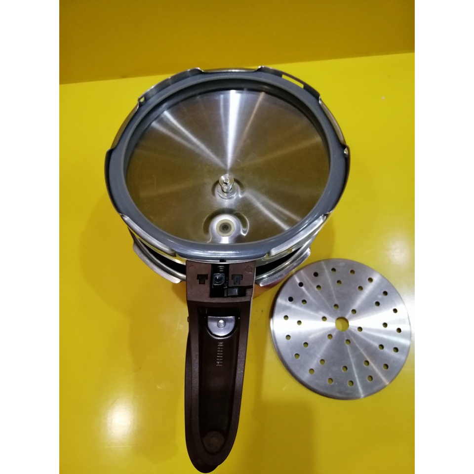 Nồi áp suất nội địa Nhật Cress (3.2L) (mã 62), Dùng được bếp từ