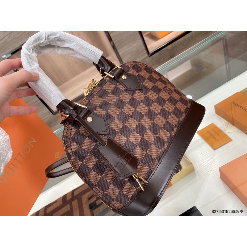 Túi xách nữ da thật thời trang mẫu mới nhất Louis Vuitton thiết kế trang trọng quý phái