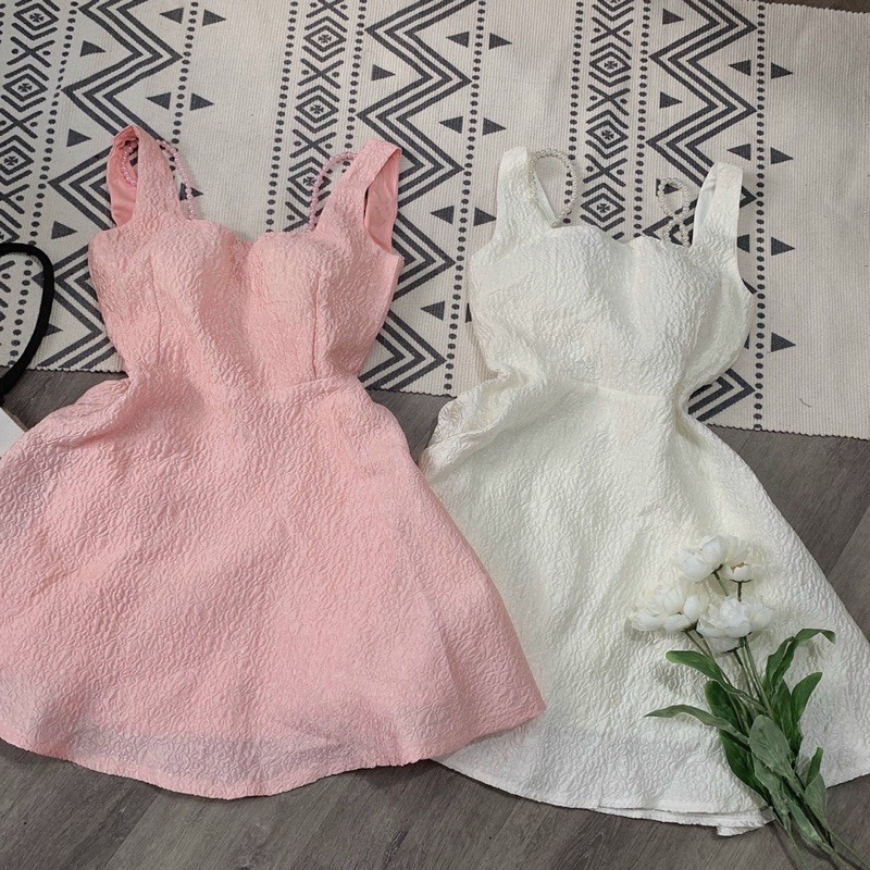 ĐẦM GẤM CHẠY DÂY HẠT TRẮNG - HỒNG NƠ LƯNG