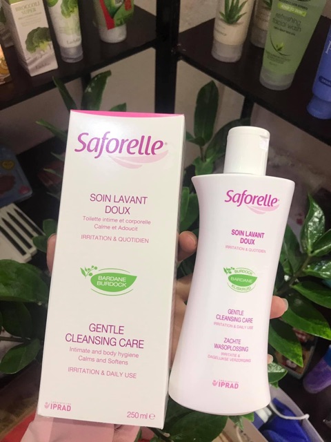 Dung dịch vệ sinh phụ nữ Saforelle 250ml - Guu