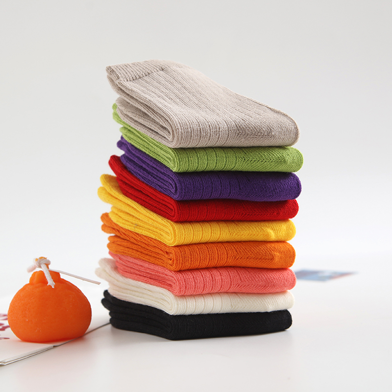Vớ cotton màu trơn thiết kế đơn giản ngọt ngào cho bé