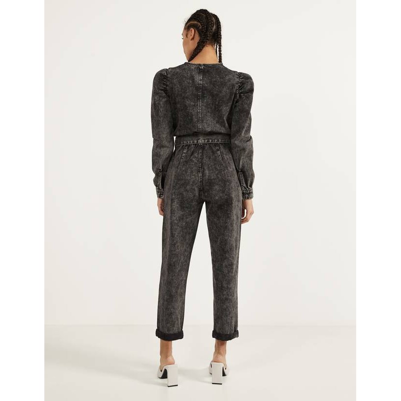 Jumpsuit jean dài tay Bershka fulltag có sẵn