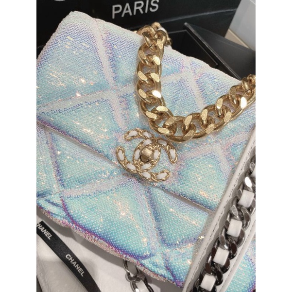 Túi Chanell c19 sequins lấp lánh đổi màu