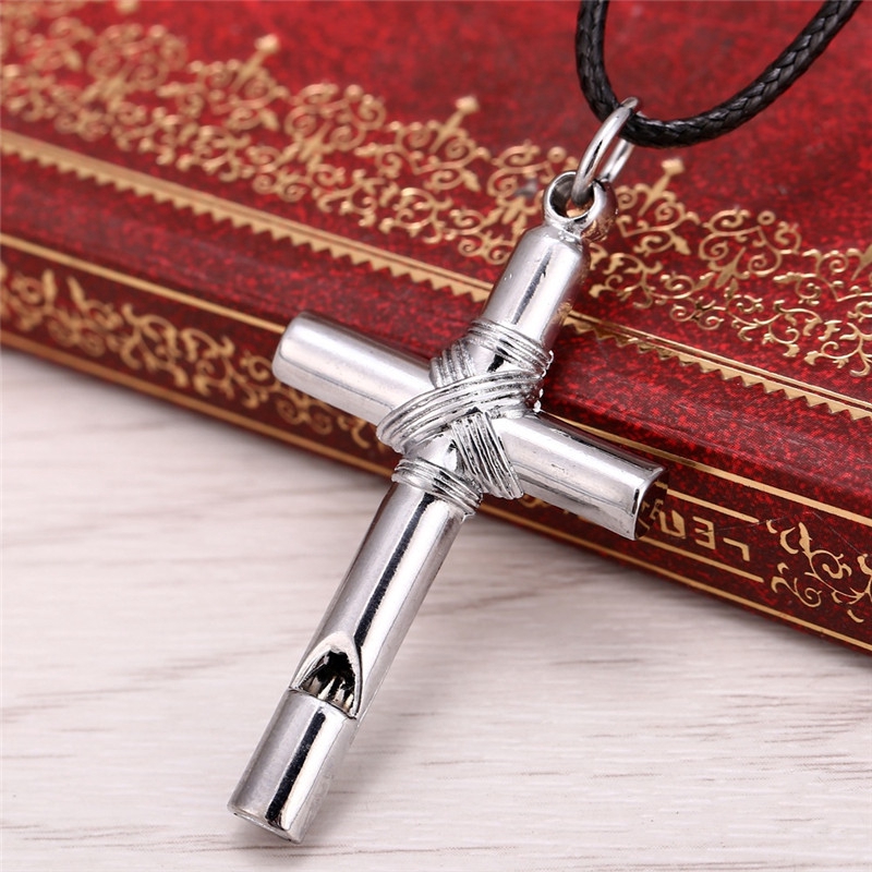 Dây chuyền mặt chữ thập kiêm còi thổi hóa trang hoạt hình