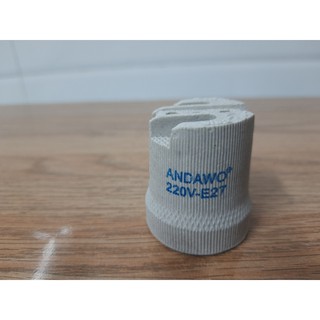 Đui đèn sứ chịu nhiệt E27 cho úm gà , sưởi gia cầm