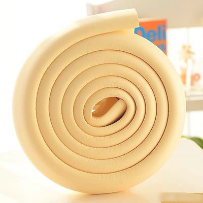 Dây xốp dán cạnh bàn dài 2m bảo vệ an toàn cho bé